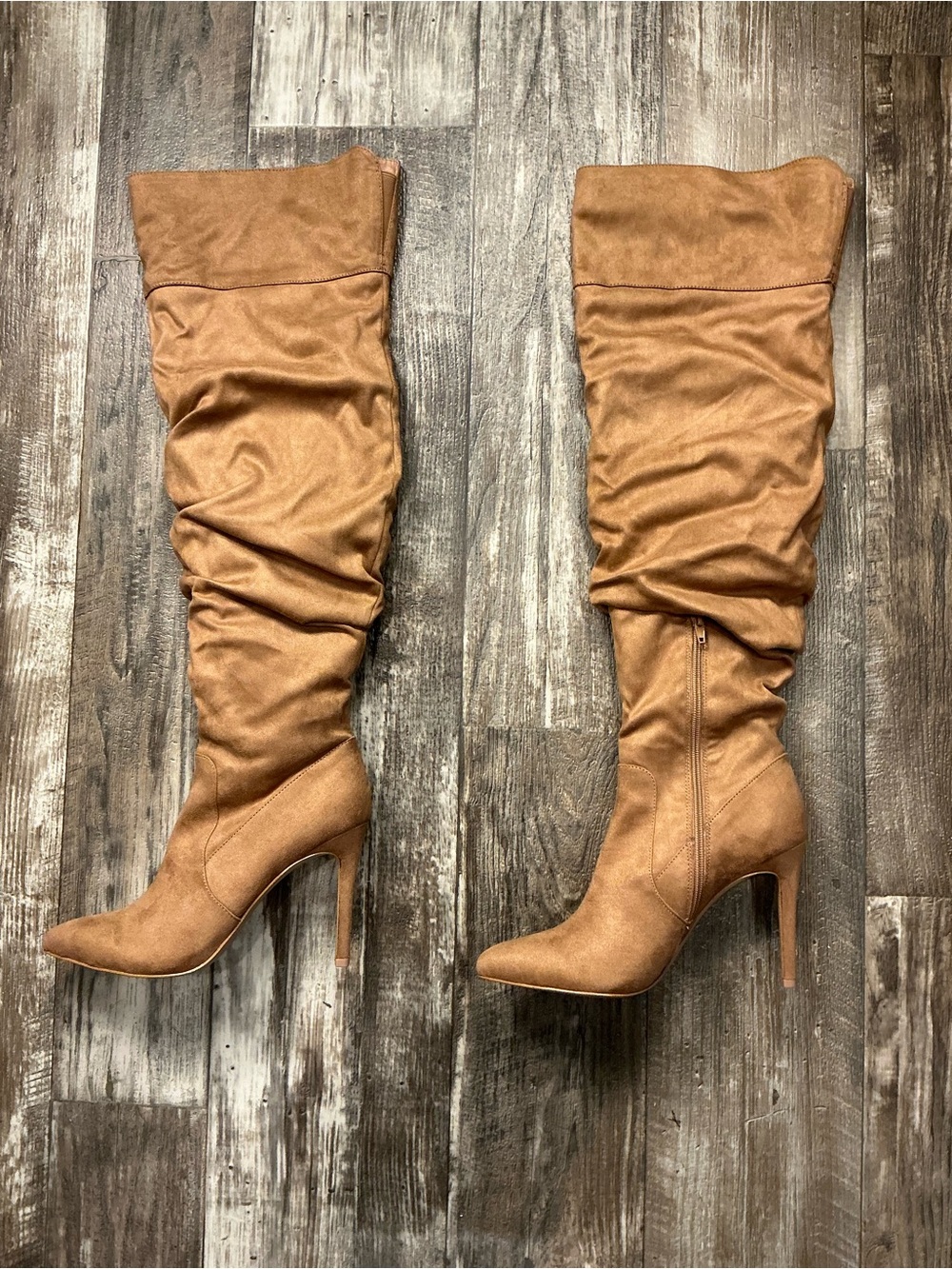 BCBGeneration Tan Slouch Over-the-Knee Stiletto Boots Size 8.5 - Picture 6 of 16